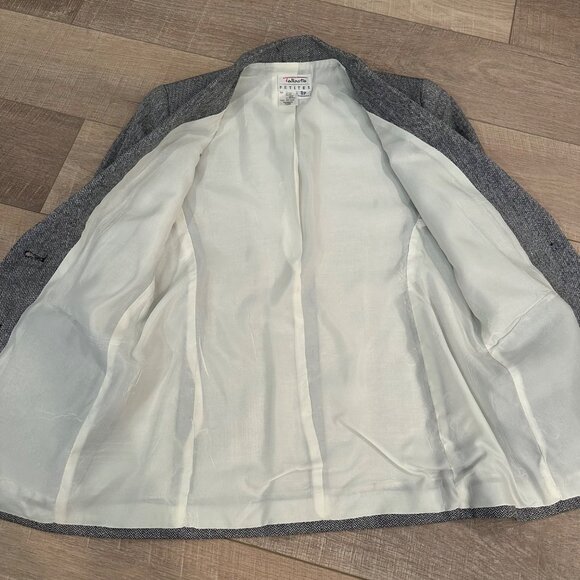 TALBOTS WOMENS 2 PIECE GRAY TWEED SUIT SKIRT AND BLAZER JACKET 8P - Picture 10 of 13